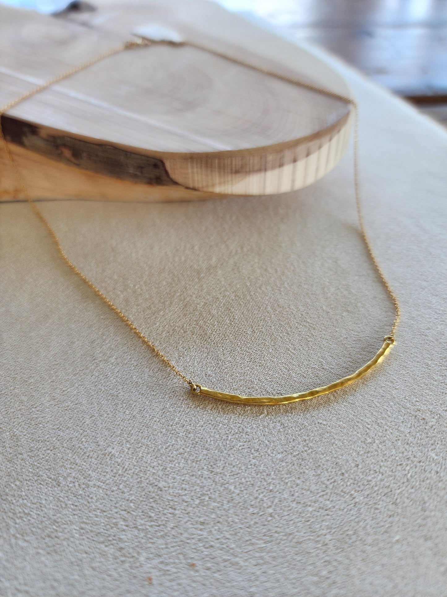 Hammered Bar Necklace
