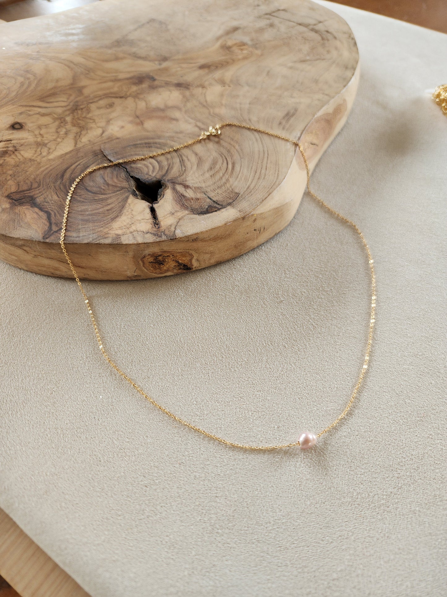 Rose Freshwater Pearl Necklace
