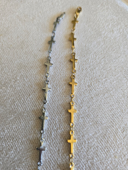 Cross Link Bracelet