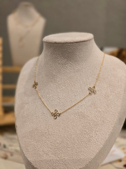 Triple Gold Clover Neclace