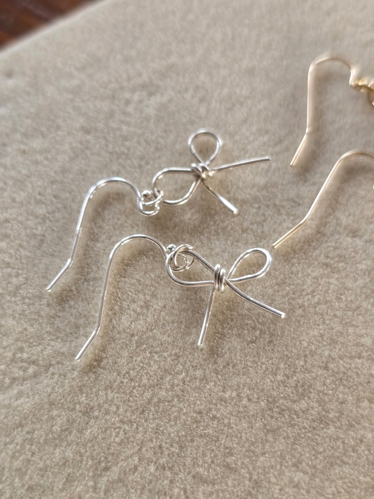 Mini Dangle Bow Earrings