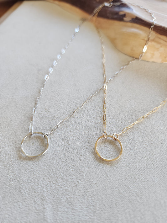 Classic Hammered Hoop Paperclip Necklace