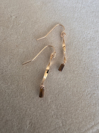 Tigers Eye Willow Drop