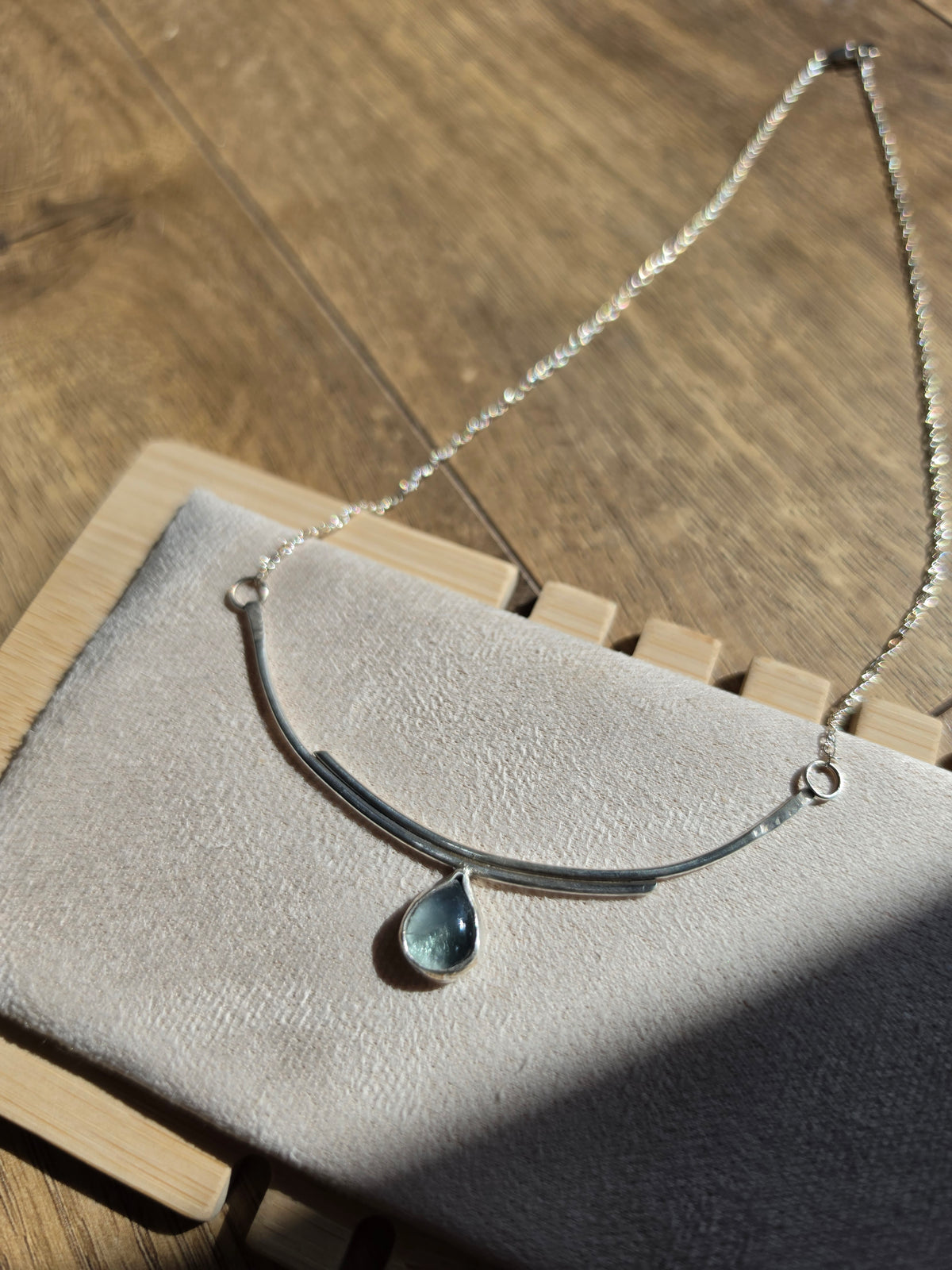 Fluorite Teardrop Arc Necklace