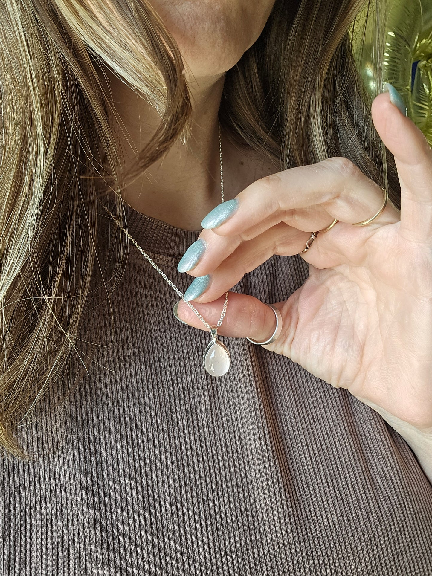 Rose Quartz Teardrop Necklace